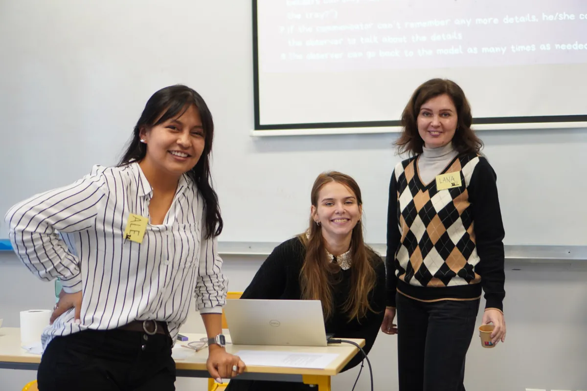 Alejandra Andachi with her two co-organisers at AgroSup Dijon